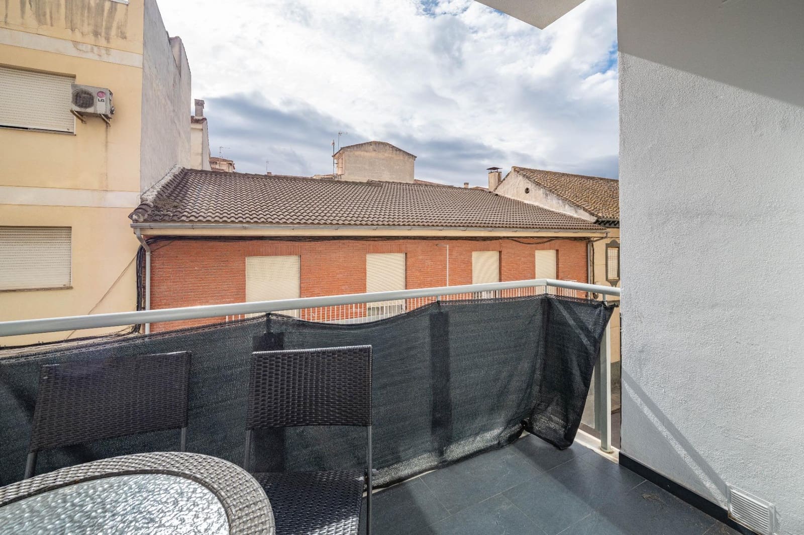 2 soverom Leilighet til salgs i Atarfe med svømmebasseng - € 149 000 (Ref: 9411084)