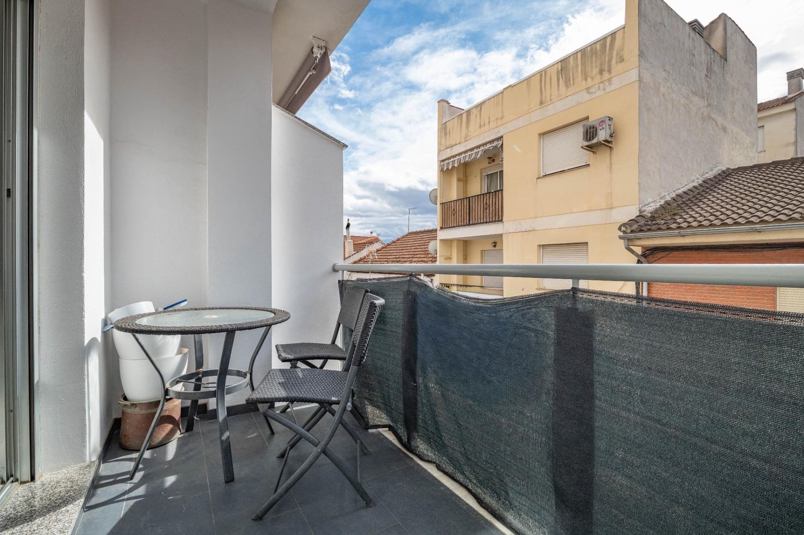 2 soverom Leilighet til salgs i Atarfe med svømmebasseng - € 149 000 (Ref: 9411084)