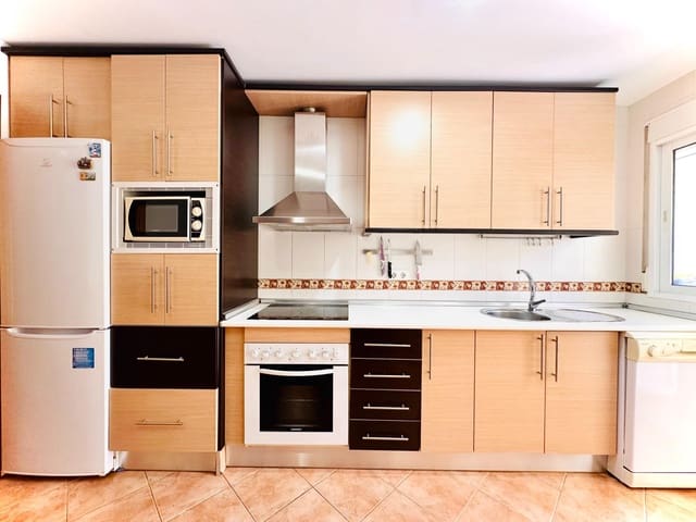 3 soveværelse Lejlighed til salg i Fuente Vaqueros - € 104.000 (Ref: 9411088)