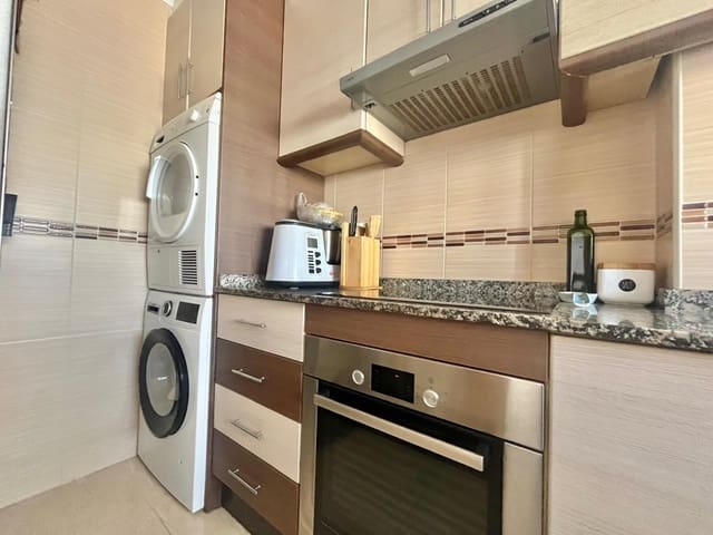 3 bedroom Apartment for sale in Centro, Torrevieja with garage - € 196,000 (Ref: 9411091)