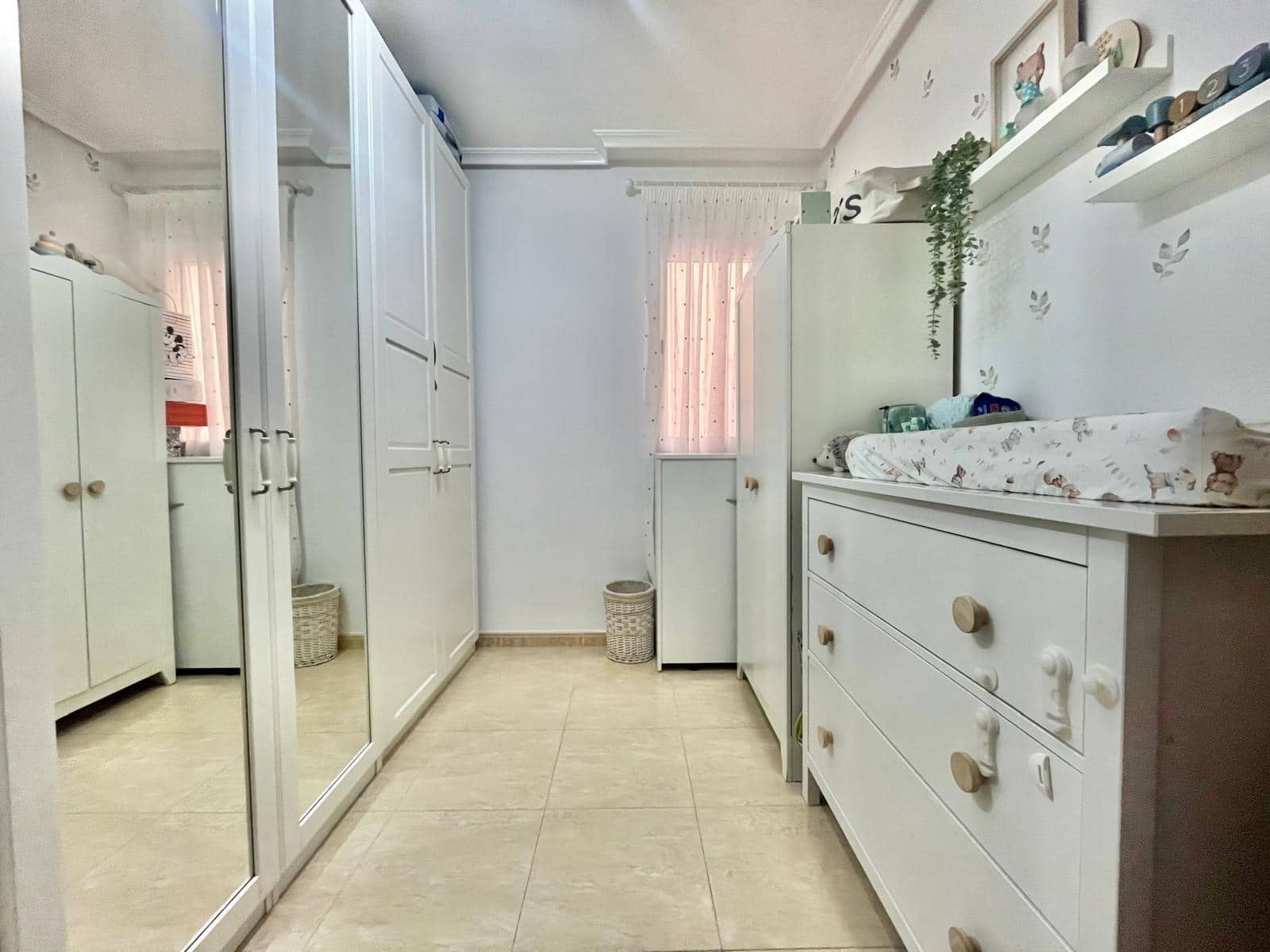 3 bedroom Apartment for sale in Torrevieja with garage - € 196,000 (Ref: 9411091)