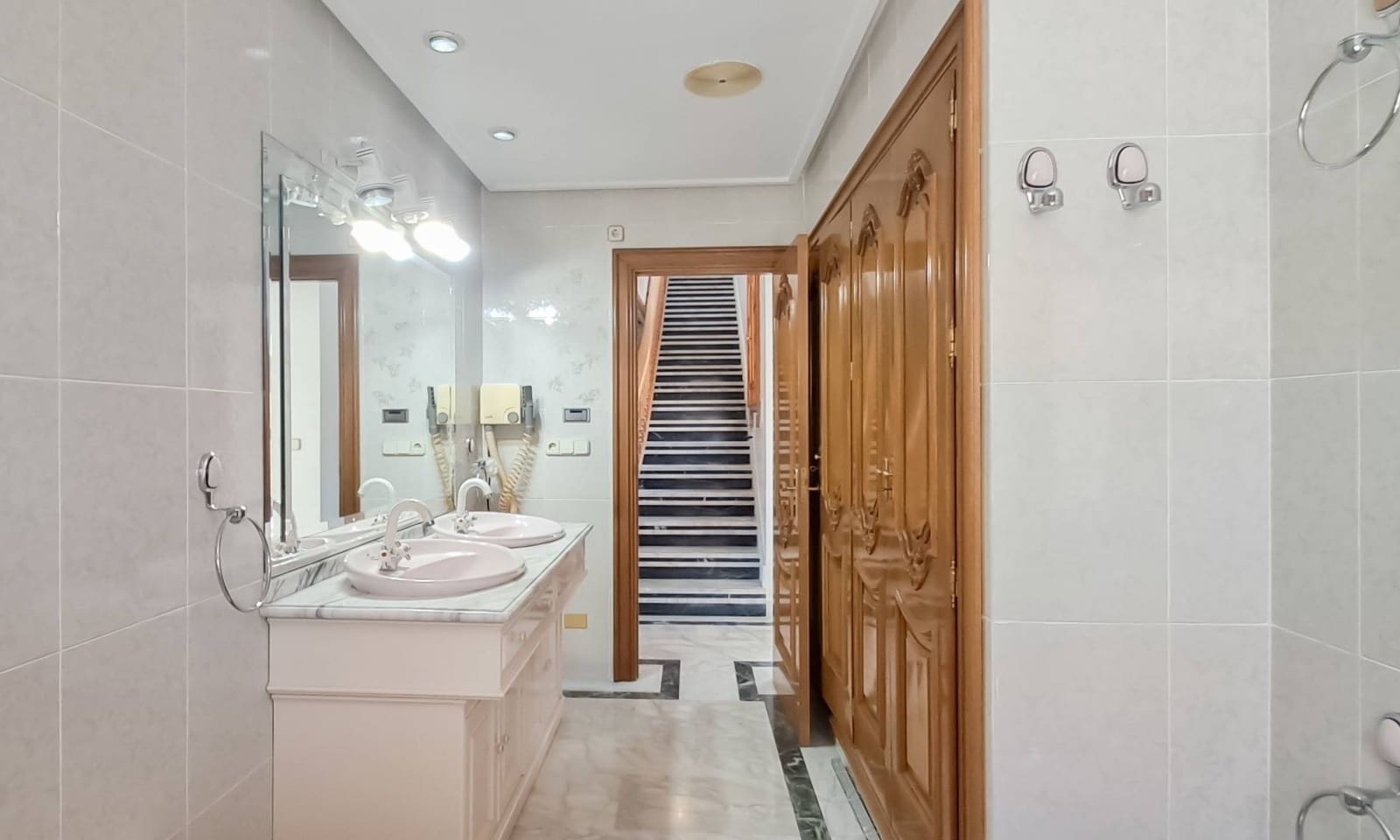 6 soverom Penthouse til salgs i Lo Pagan - € 414 000 (Ref: 9411101)