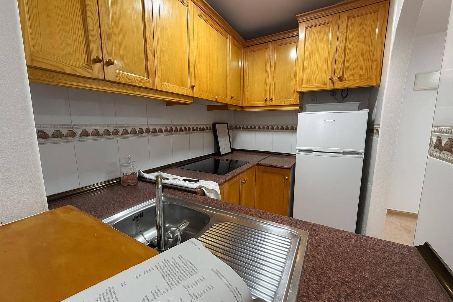 2 makuuhuone Huoneisto myytävänä paikassa Torrevieja mukana uima-altaan - 119 900 € (Ref: 9411102)