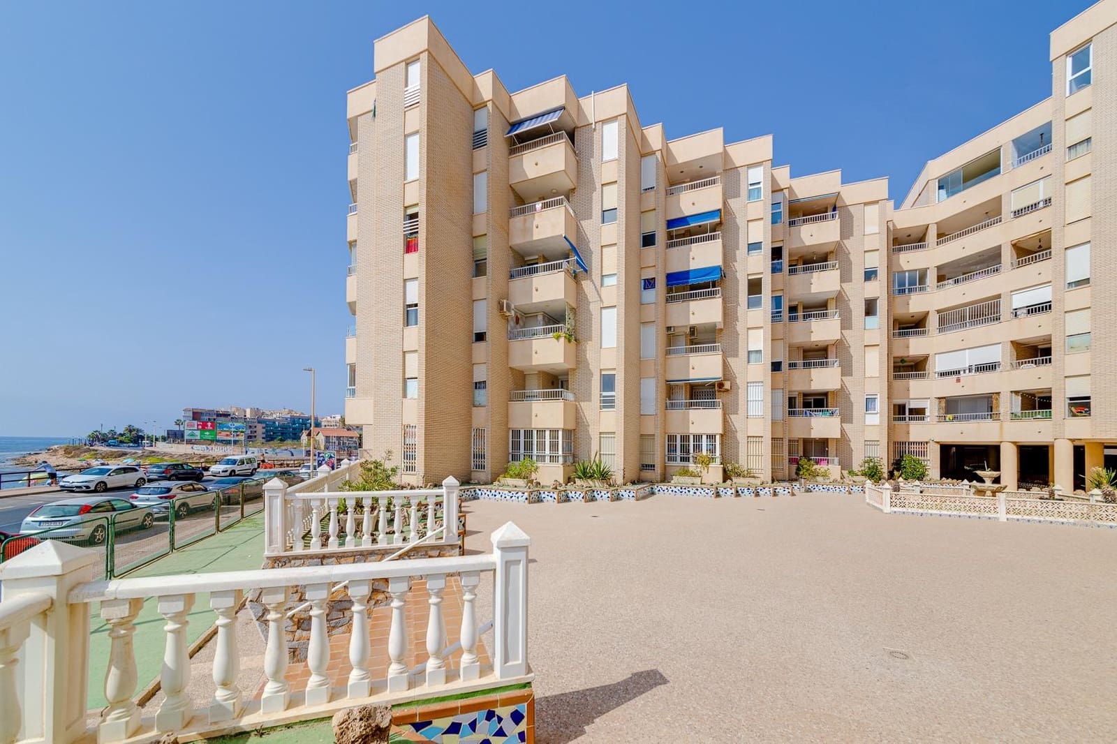 2 soverom Leilighet til salgs i Torrevieja - € 214 900 (Ref: 9411104)