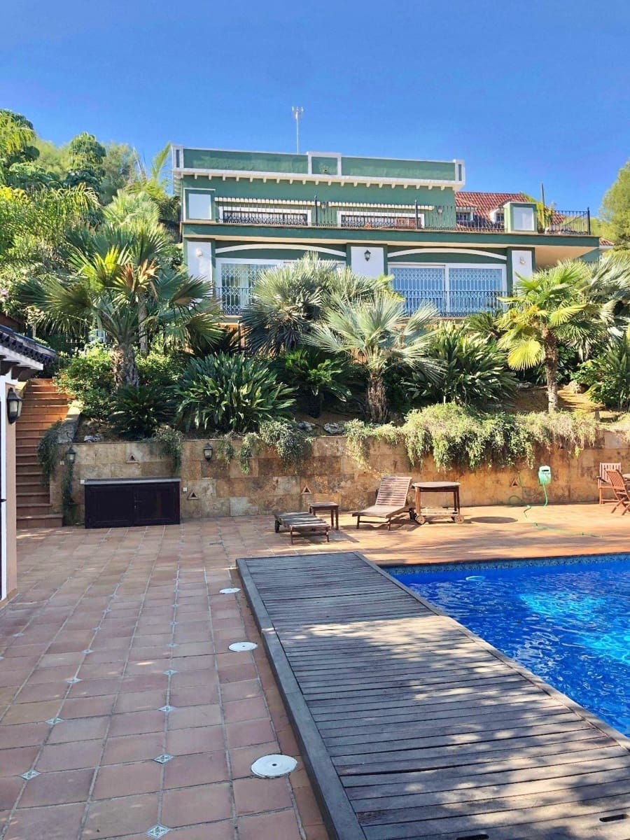 6 sypialnia Willa na sprzedaż w El Palmar z basenem garażem - 1 800 000 € (Ref: 9411107)