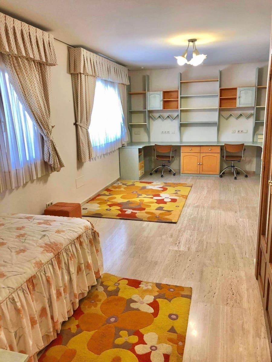 6 sypialnia Willa na sprzedaż w El Palmar z basenem garażem - 1 800 000 € (Ref: 9411107)