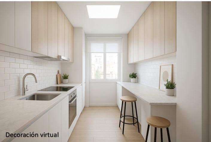 3 soveværelse Lejlighed til salg i Granada by med garage - € 240.000 (Ref: 9431590)