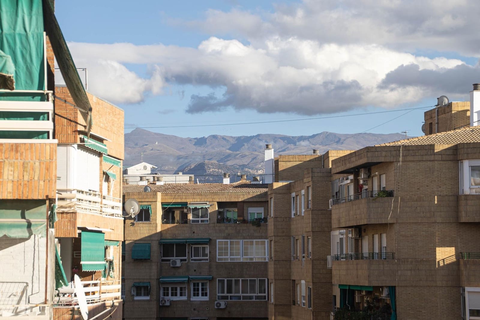 3 soveværelse Lejlighed til salg i Granada by med garage - € 240.000 (Ref: 9431590)