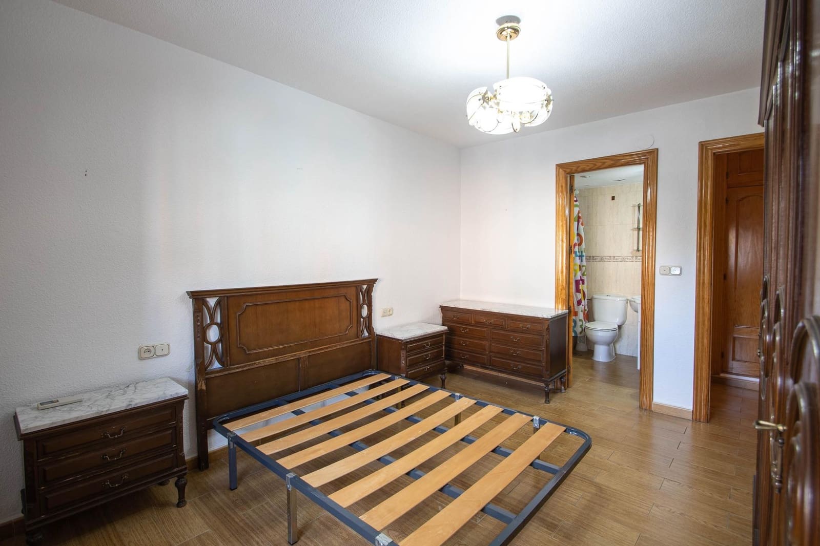 3 soveværelse Lejlighed til salg i Granada by med garage - € 240.000 (Ref: 9431590)