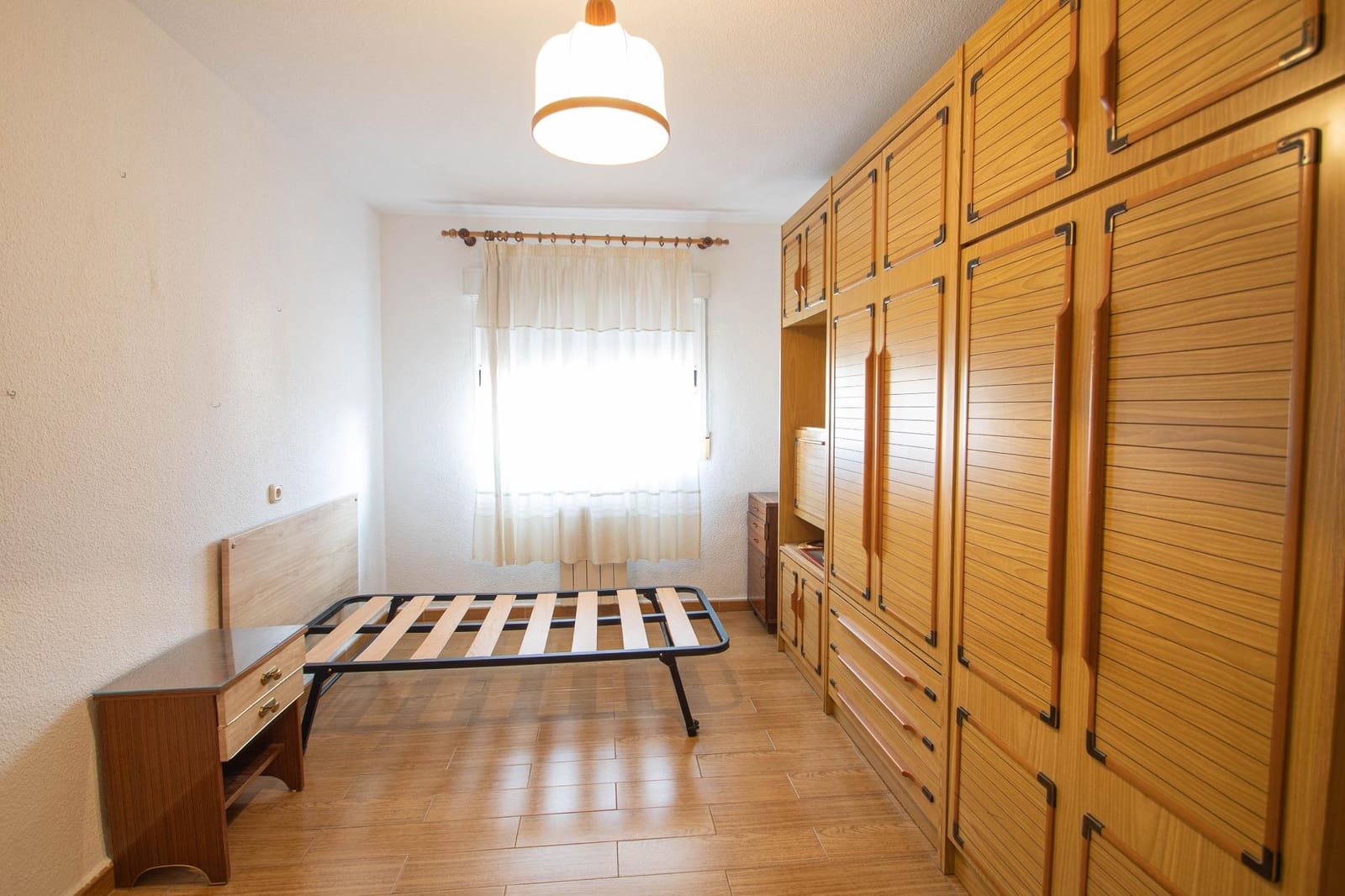 3 soveværelse Lejlighed til salg i Granada by med garage - € 240.000 (Ref: 9431590)