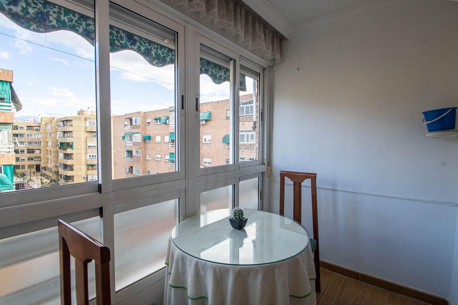 3 soveværelse Lejlighed til salg i Granada by med garage - € 240.000 (Ref: 9431590)