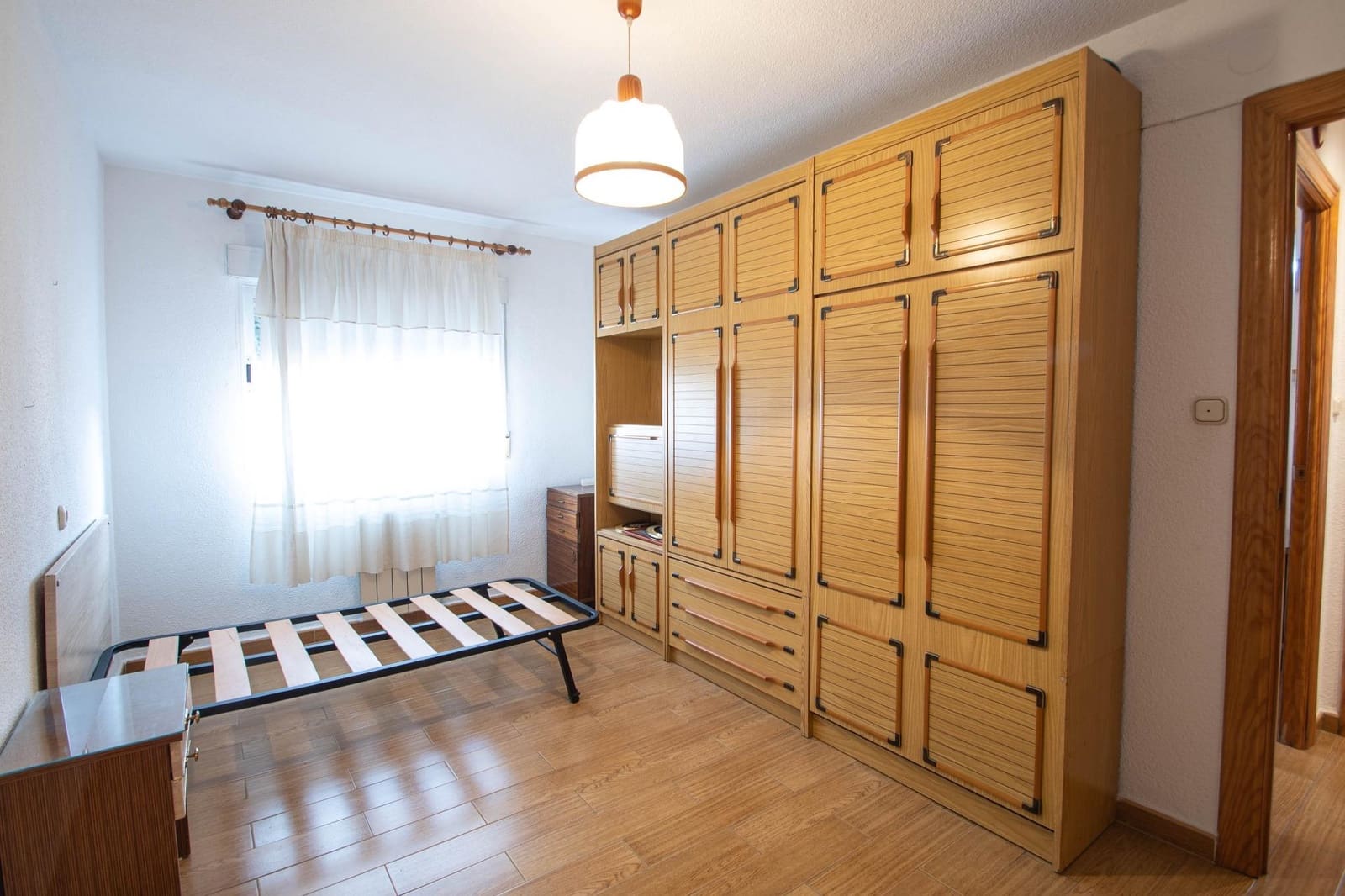 3 soveværelse Lejlighed til salg i Granada by med garage - € 240.000 (Ref: 9431590)