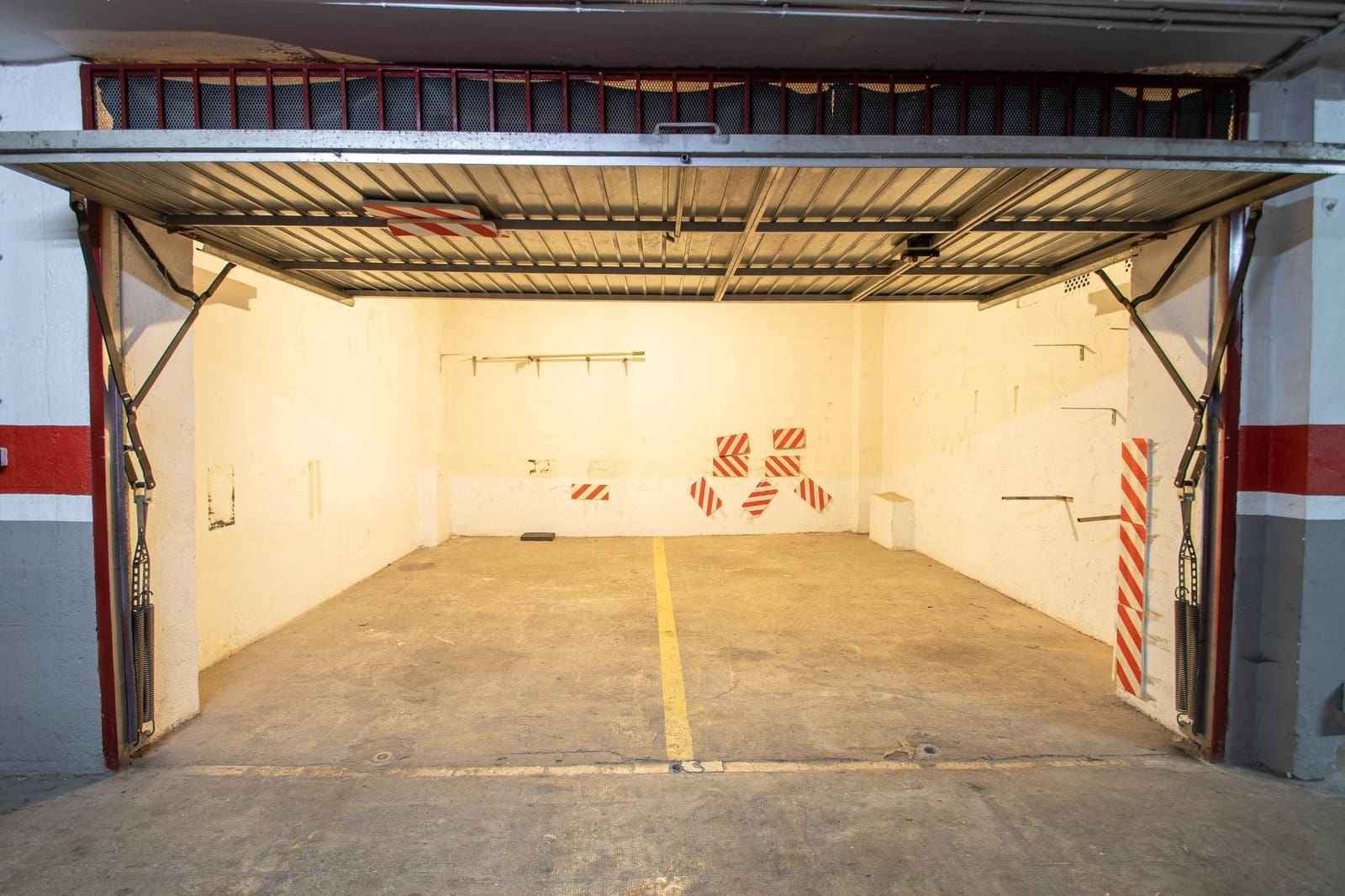 3 soveværelse Lejlighed til salg i Granada by med garage - € 240.000 (Ref: 9431590)