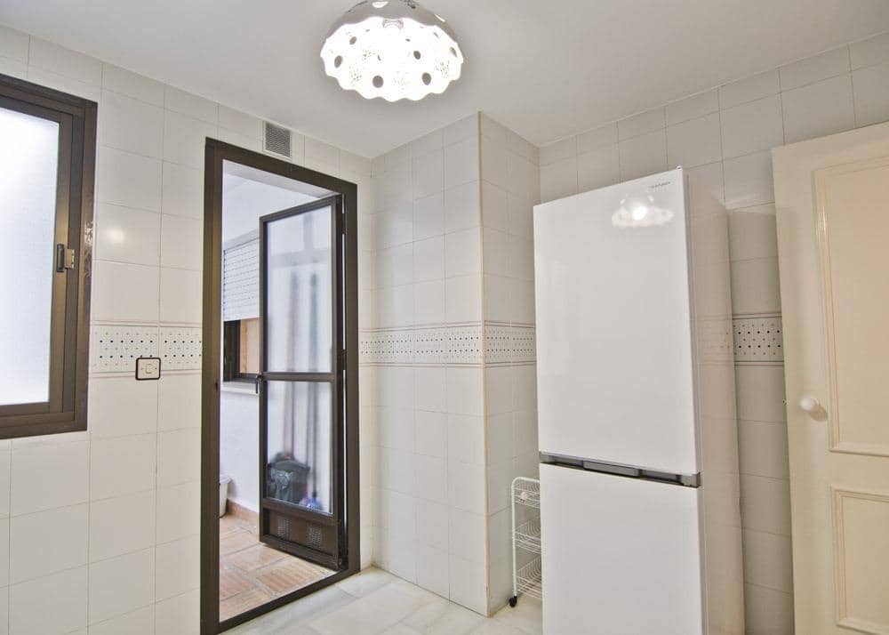 2 soveværelse Lejlighed til salg i Motril med swimmingpool garage - € 235.000 (Ref: 9446464)