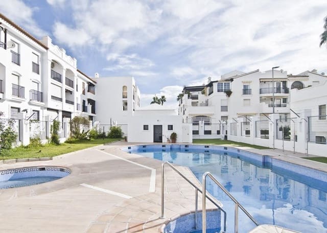 Piso de 2 habitaciones en Motril en venta con piscina garaje - 235.000 € (Ref: 9446464)