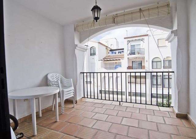 Piso de 2 habitaciones en Motril en venta con piscina garaje - 235.000 € (Ref: 9446464)