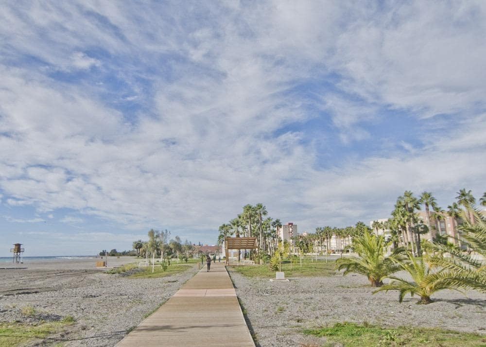 2 soveværelse Lejlighed til salg i Motril med swimmingpool garage - € 235.000 (Ref: 9446464)