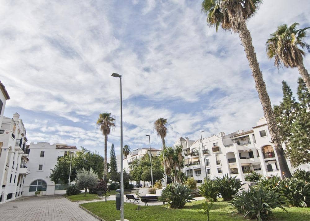 2 soveværelse Lejlighed til salg i Motril med swimmingpool garage - € 235.000 (Ref: 9446464)