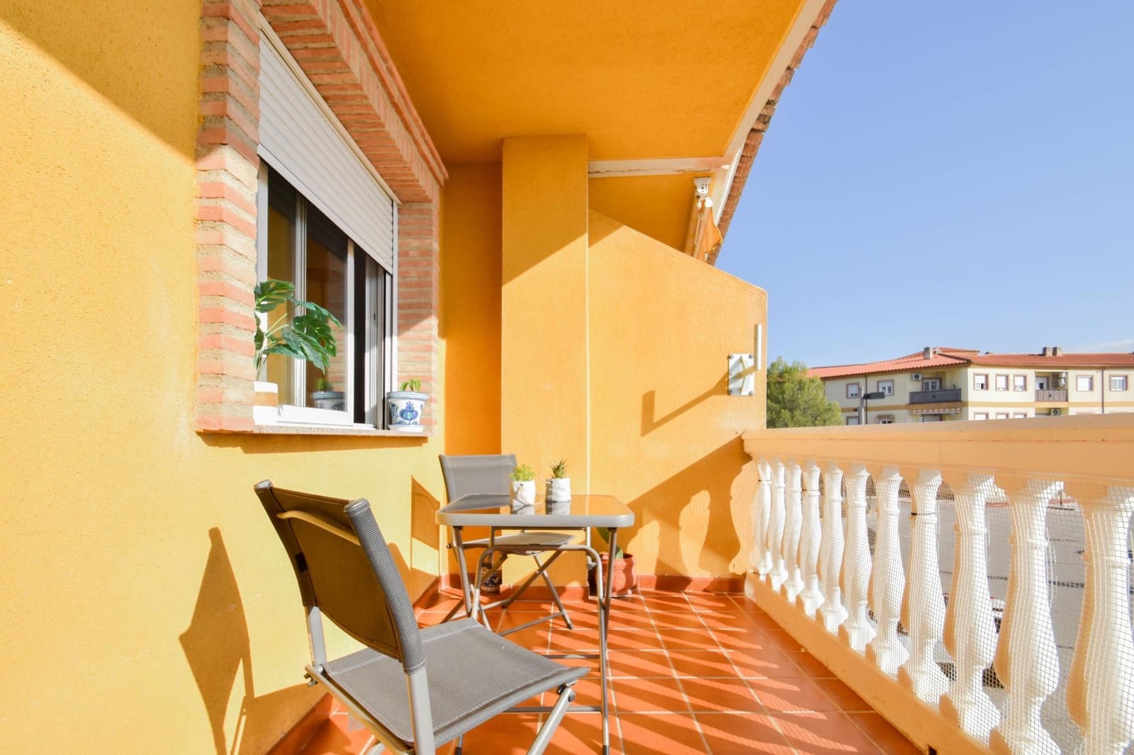 3 bedroom Apartment for sale in Atarfe with garage - € 189,500 (Ref: 9497513)