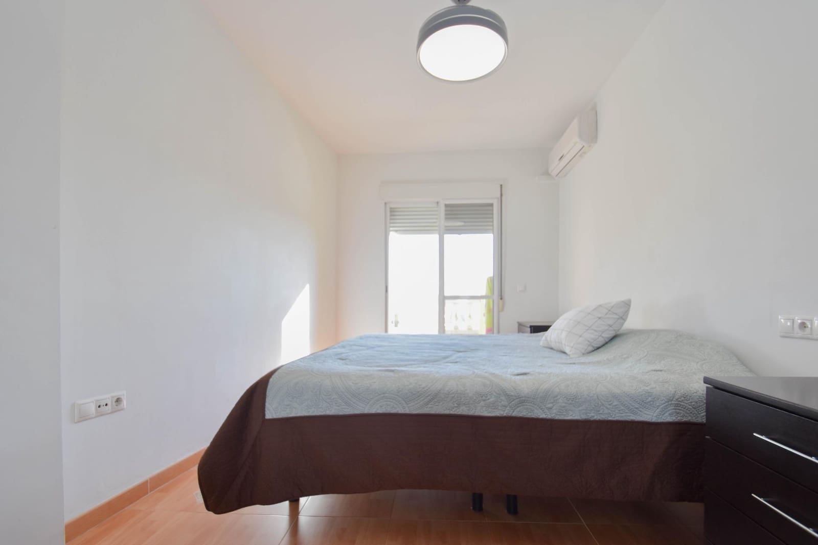 3 bedroom Apartment for sale in Atarfe with garage - € 189,500 (Ref: 9497513)