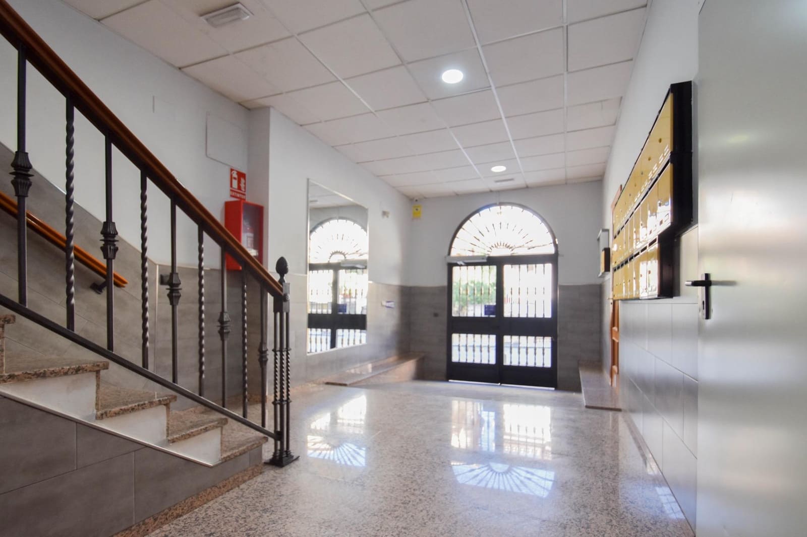 3 bedroom Apartment for sale in Atarfe with garage - € 189,500 (Ref: 9497513)