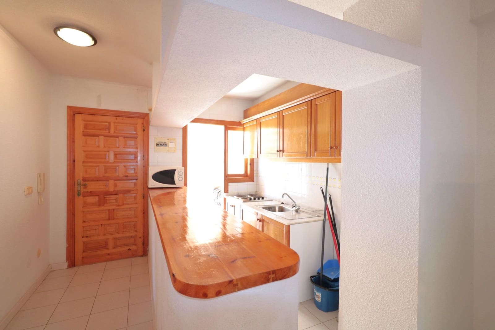 2 bedroom Apartment for sale in La Veleta with pool - € 129,000 (Ref: 9502470)