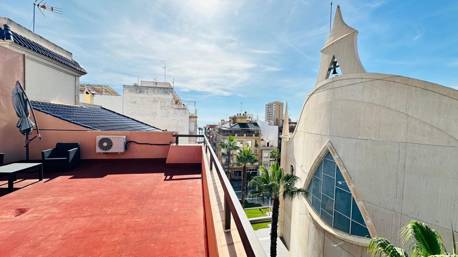 Apartamento de 3 habitaciones en Torrevieja en venta - 360.000 € (Ref: 9502471)