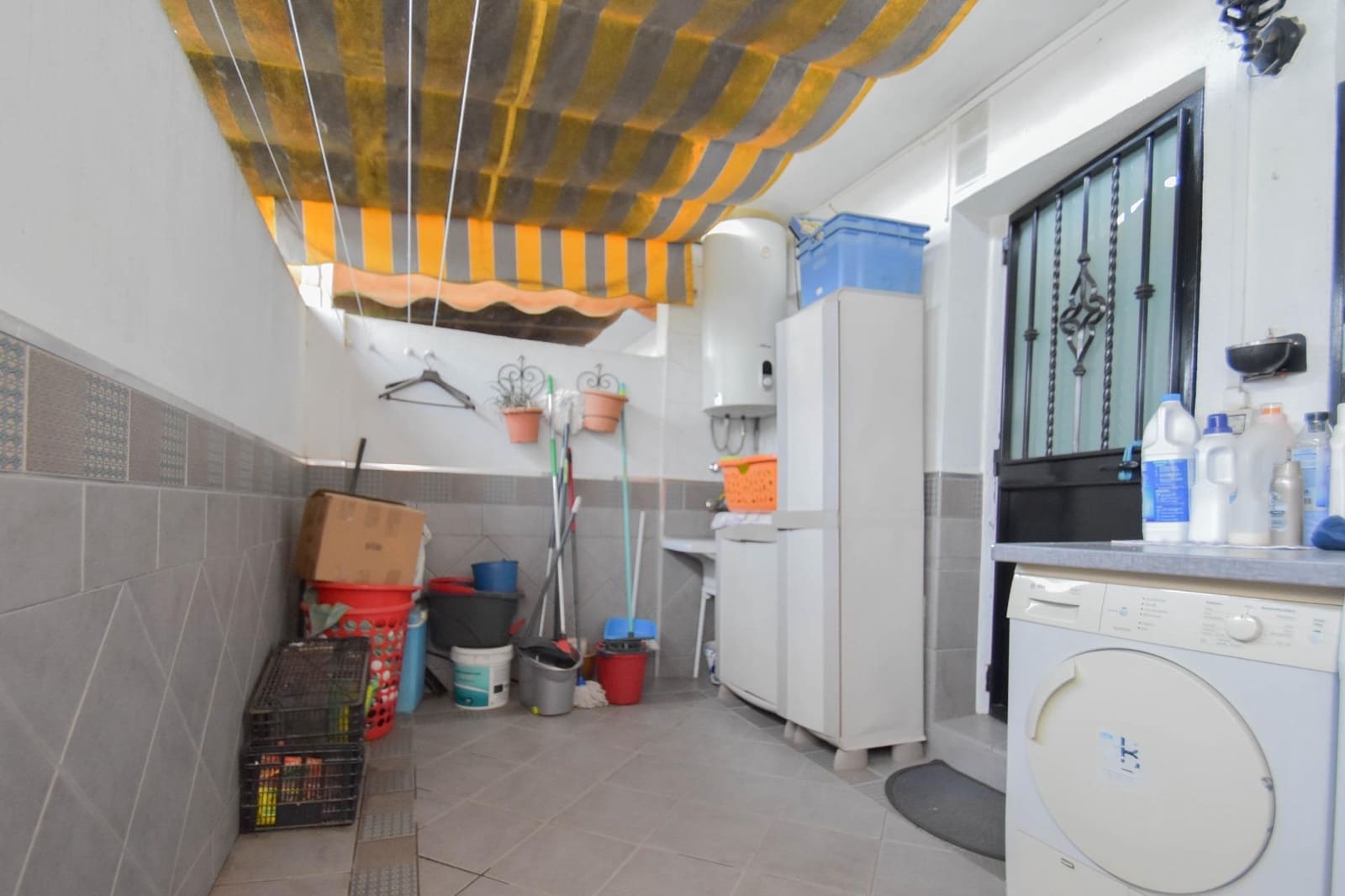 3 bedroom Terraced Villa for sale in Maracena with garage - € 278,000 (Ref: 9509047)