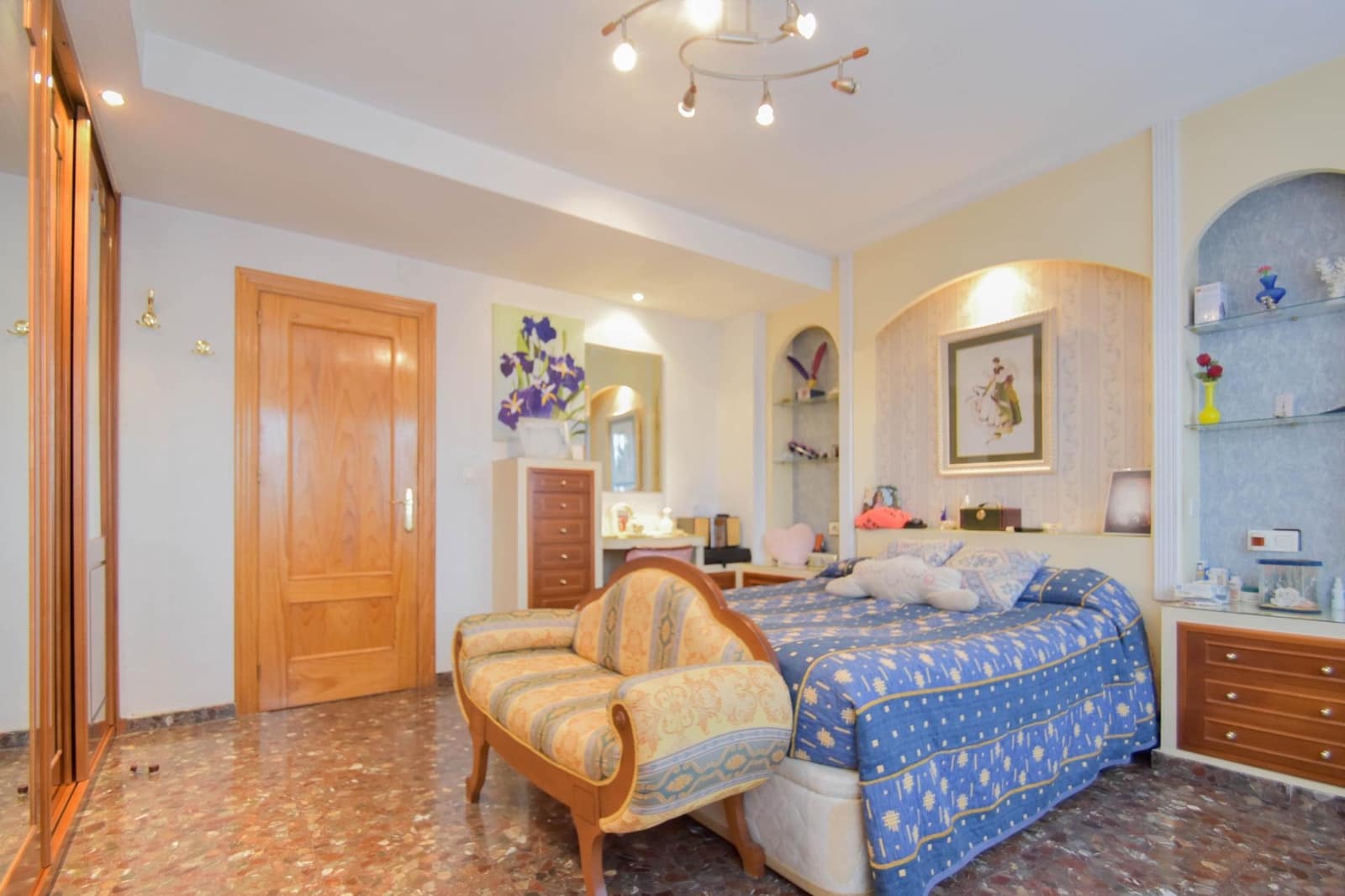 3 bedroom Terraced Villa for sale in Maracena with garage - € 278,000 (Ref: 9509047)