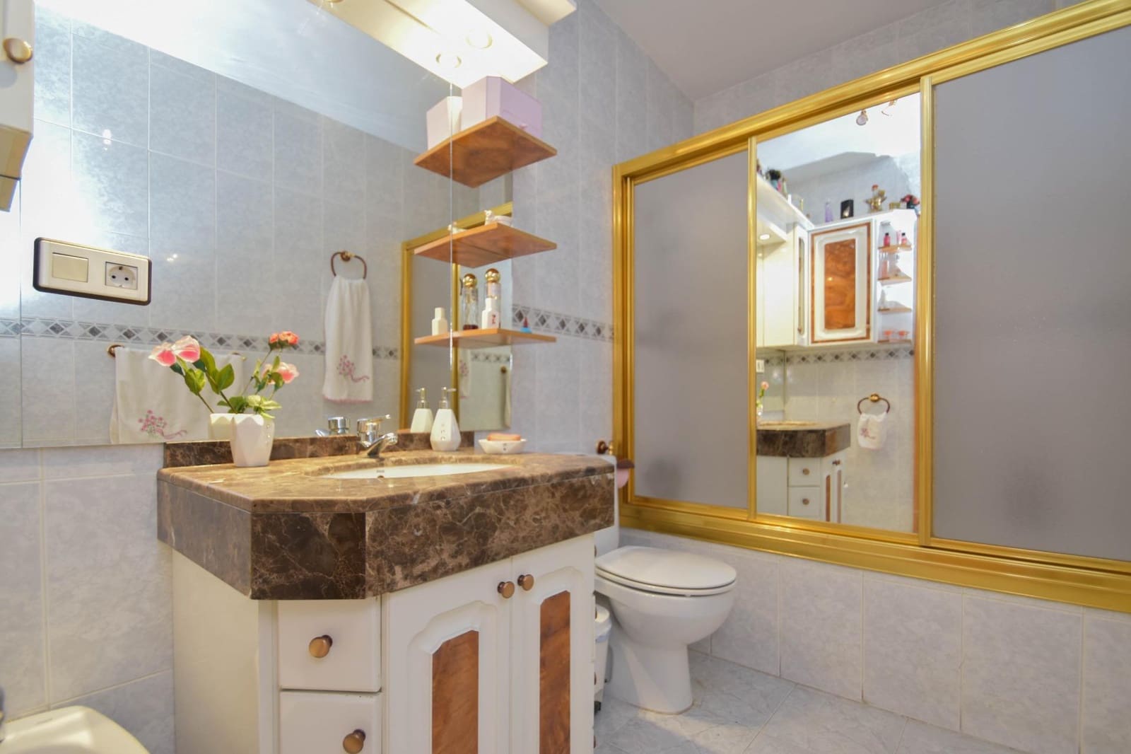 3 bedroom Terraced Villa for sale in Maracena with garage - € 278,000 (Ref: 9509047)