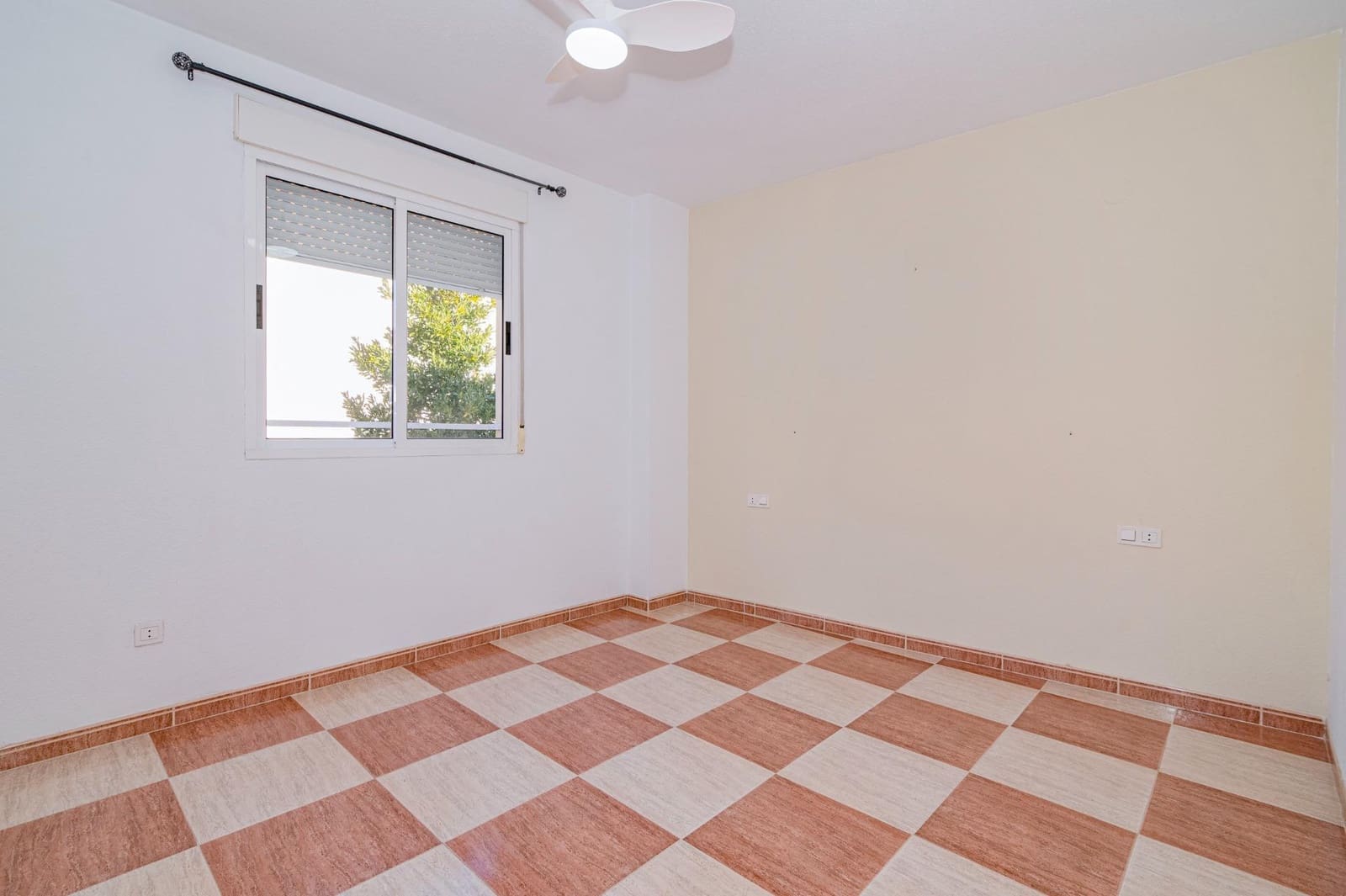 2 soverom Leilighet til salgs i Cullar Vega - € 119 500 (Ref: 9509049)