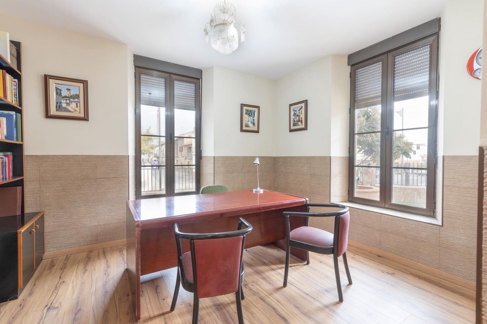 4 bedroom Villa for sale in Alhendin with garage - € 299,900 (Ref: 9509050)