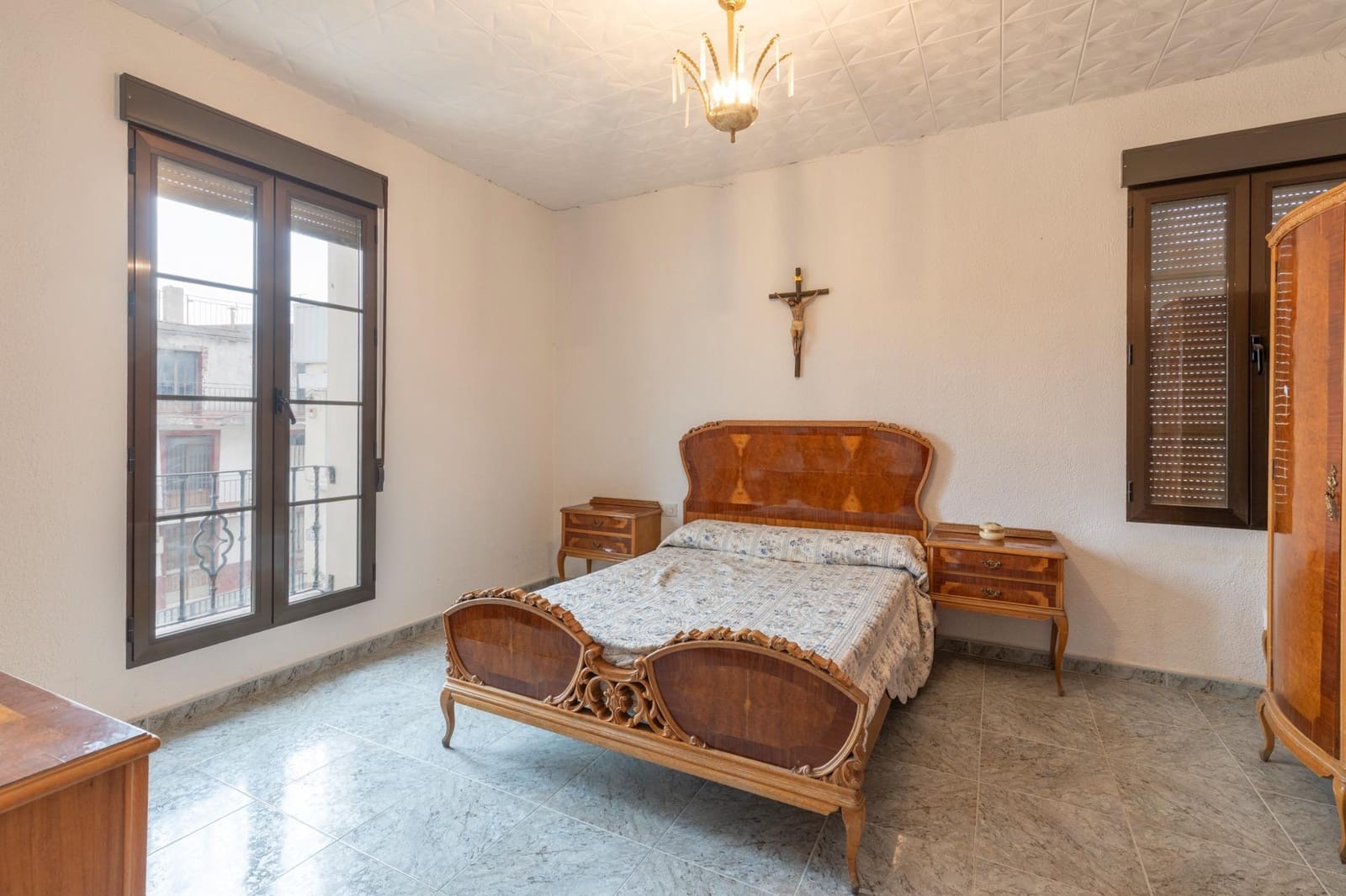 4 bedroom Villa for sale in Alhendin with garage - € 299,900 (Ref: 9509050)