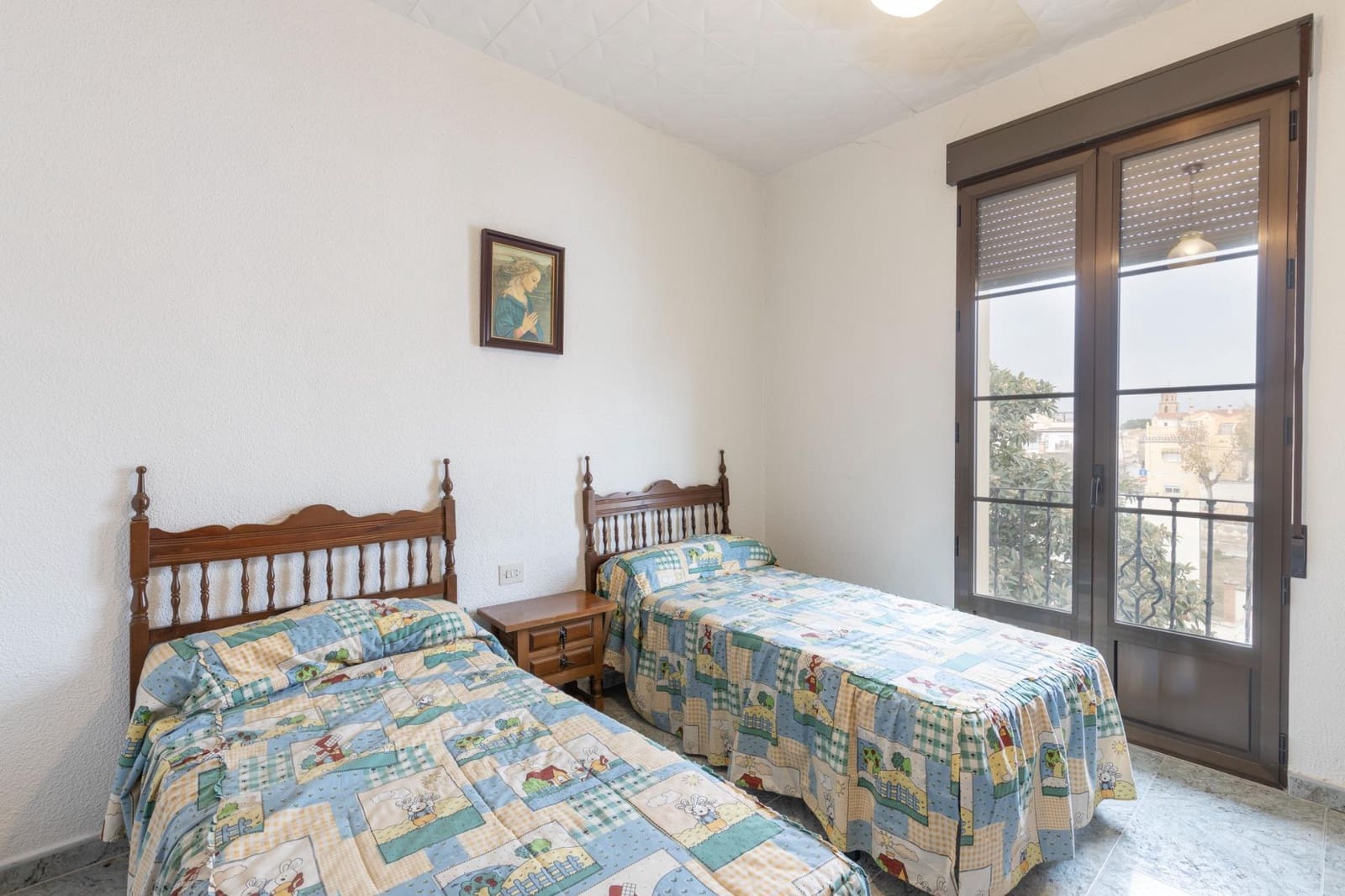 4 bedroom Villa for sale in Alhendin with garage - € 299,900 (Ref: 9509050)