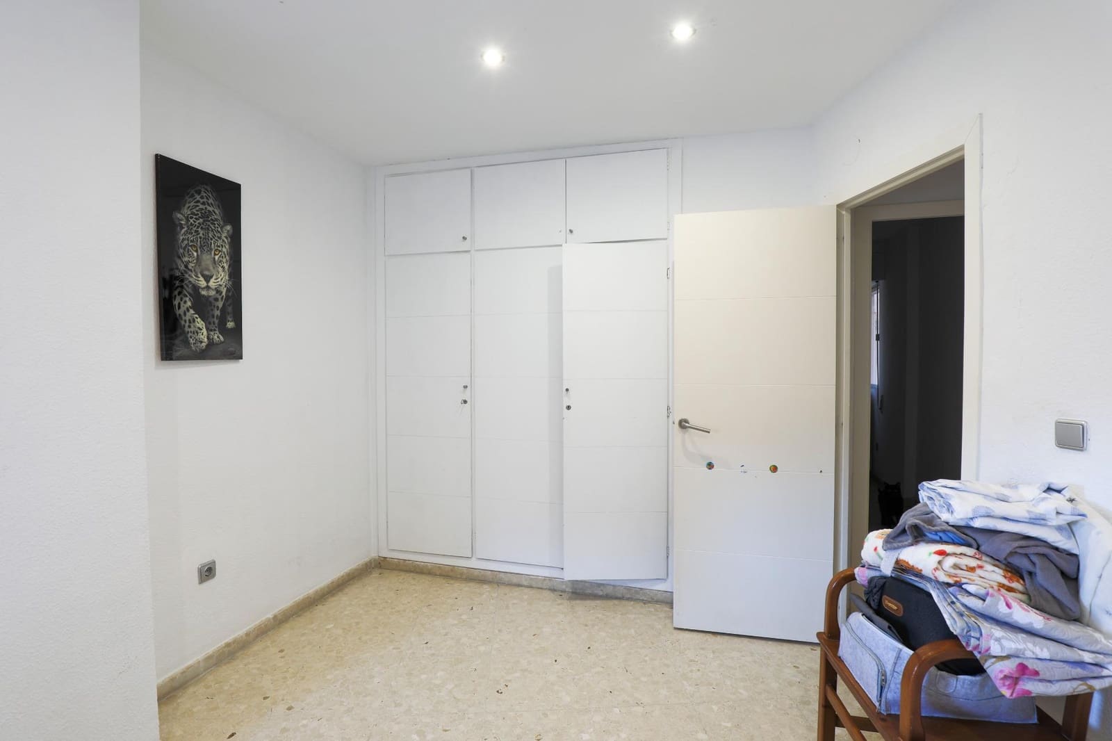 4 bedroom Flat for sale in Durcal - € 138,000 (Ref: 9509052)