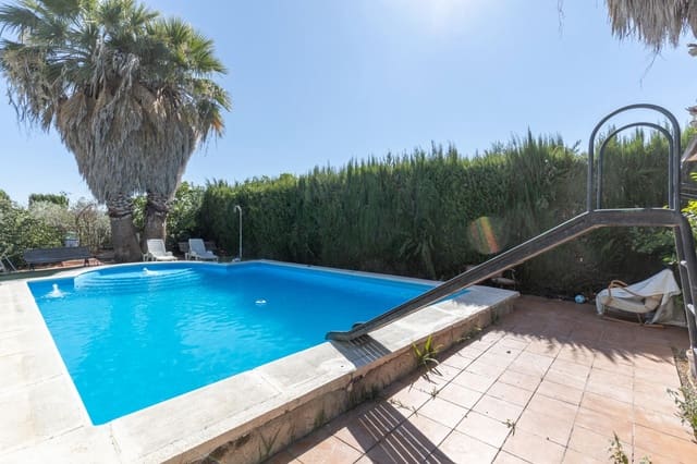 Finca/Casa Rural de 3 habitaciones en Santa Fe en venta con garaje - 199.900 € (Ref: 9509055)