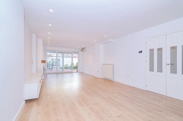 3 camera da letto Villetta a Schiera in vendita in Granada città con garage - 549.000 € (Rif: 9509056)