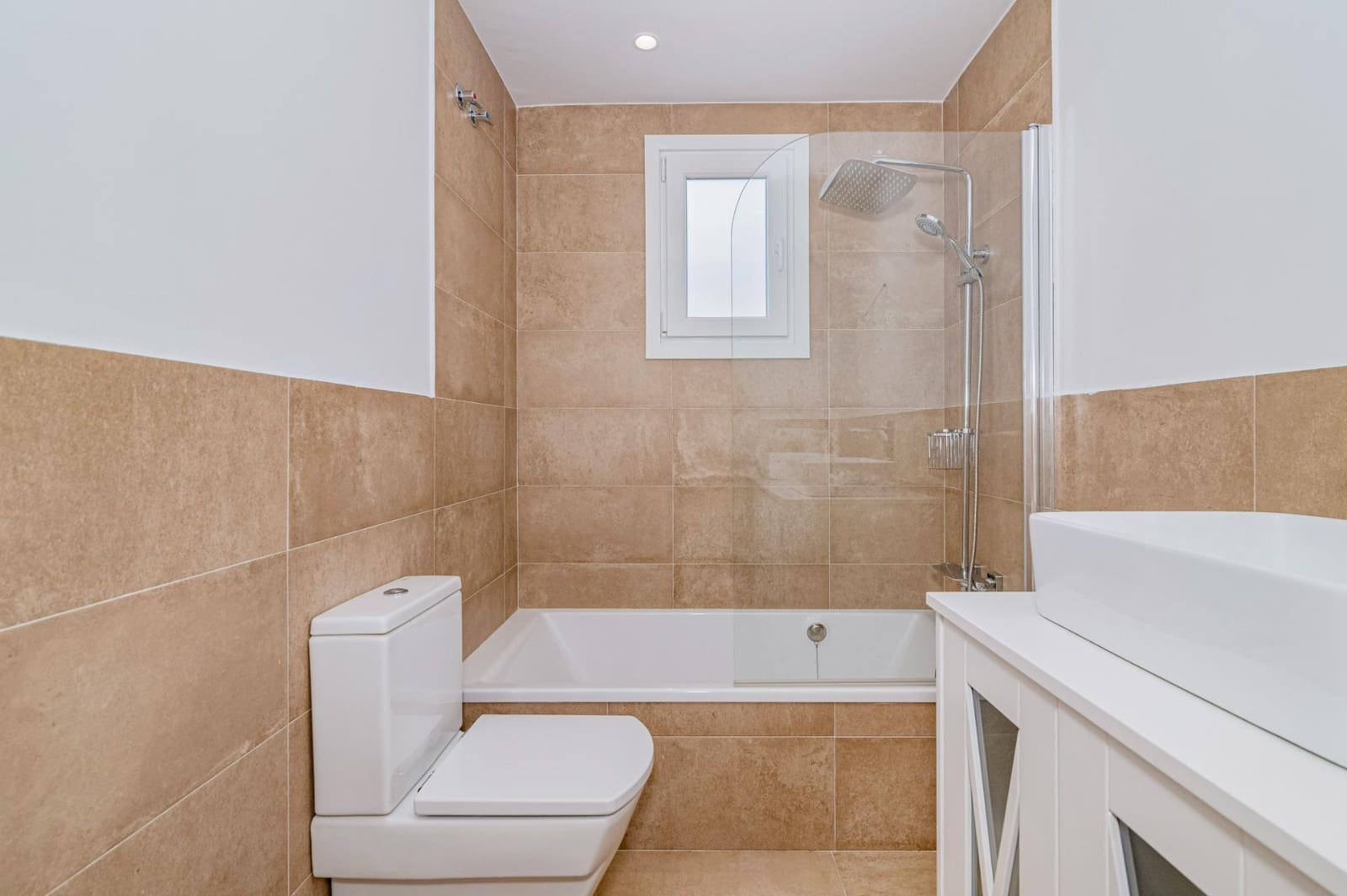 3 camera da letto Villetta a Schiera in vendita in Granada citta con garage - 549.000 € (Rif: 9509056)