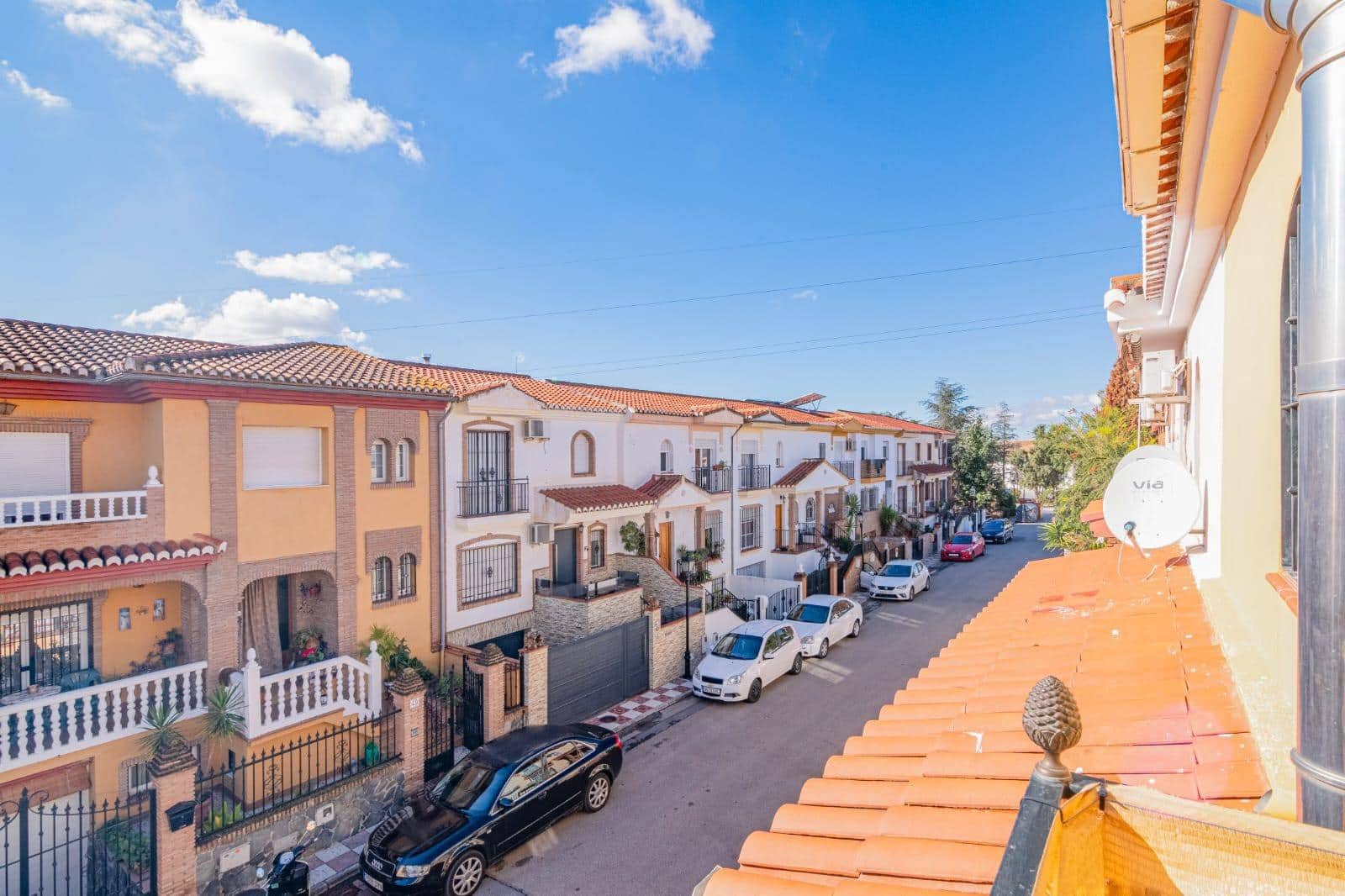 3 soveværelse Rækkehus til salg i Cullar Vega med swimmingpool - € 299.000 (Ref: 9509057)