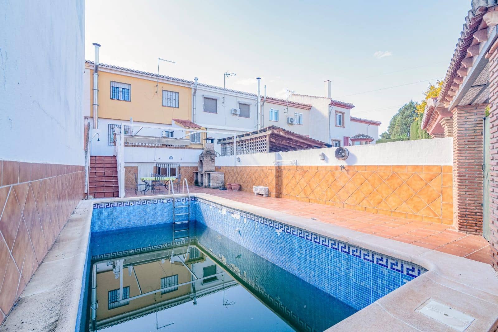 3 soveværelse Rækkehus til salg i Cullar Vega med swimmingpool - € 299.000 (Ref: 9509057)