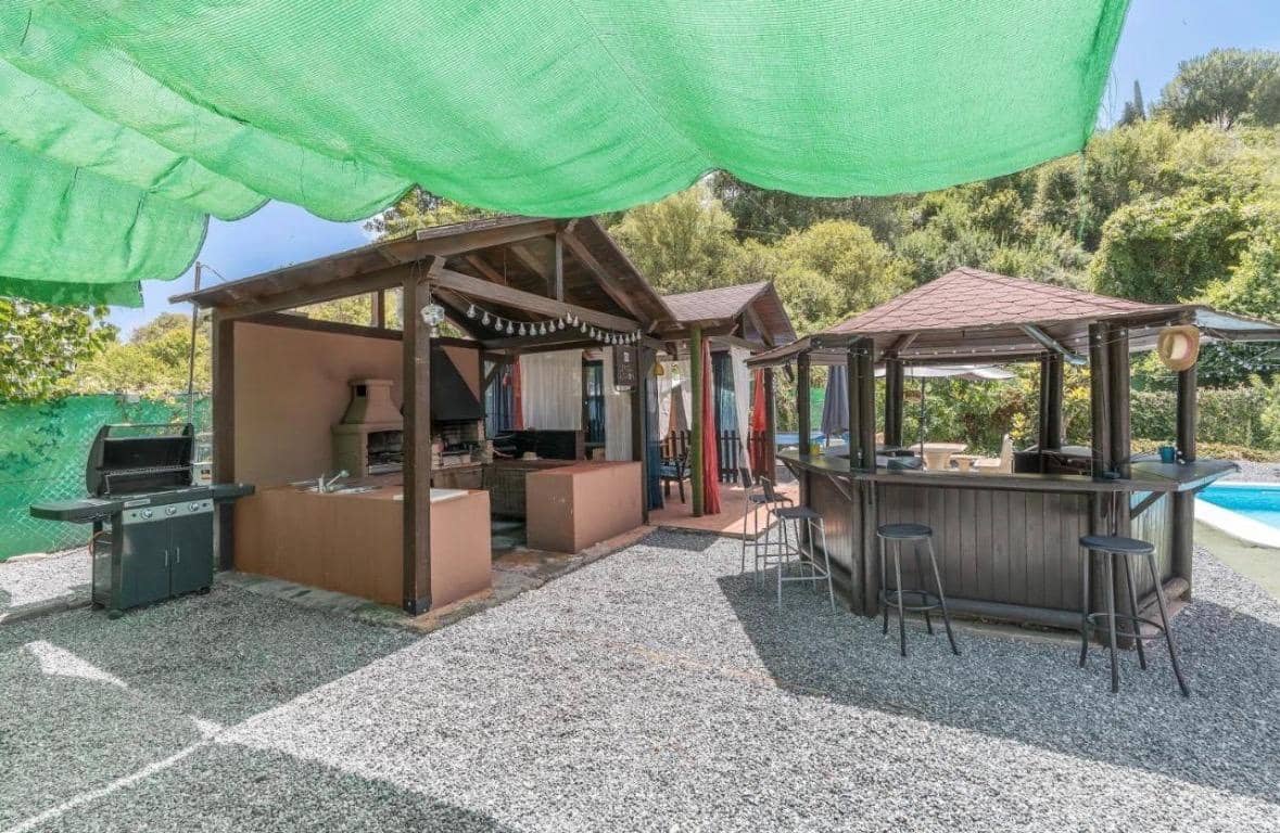 4 camera da letto Casa in Legno in vendita in Dudar - 150.000 € (Rif: 9509058)