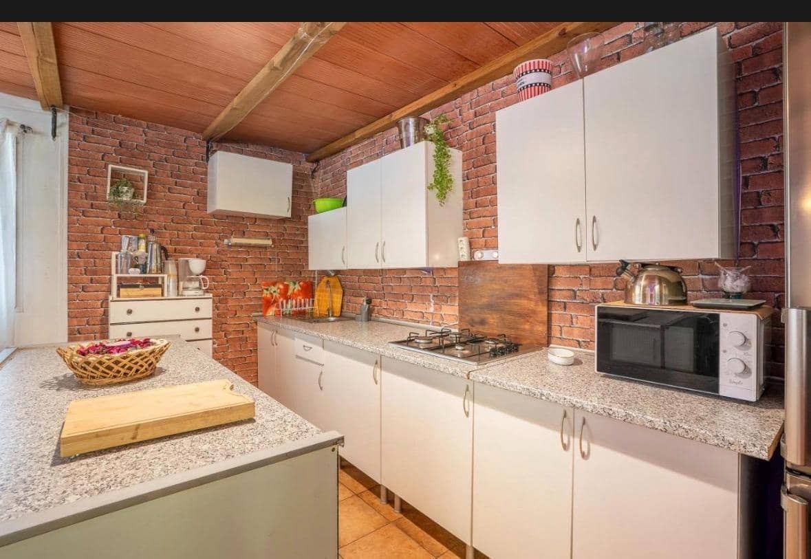 4 camera da letto Casa in Legno in vendita in Dudar - 150.000 € (Rif: 9509058)