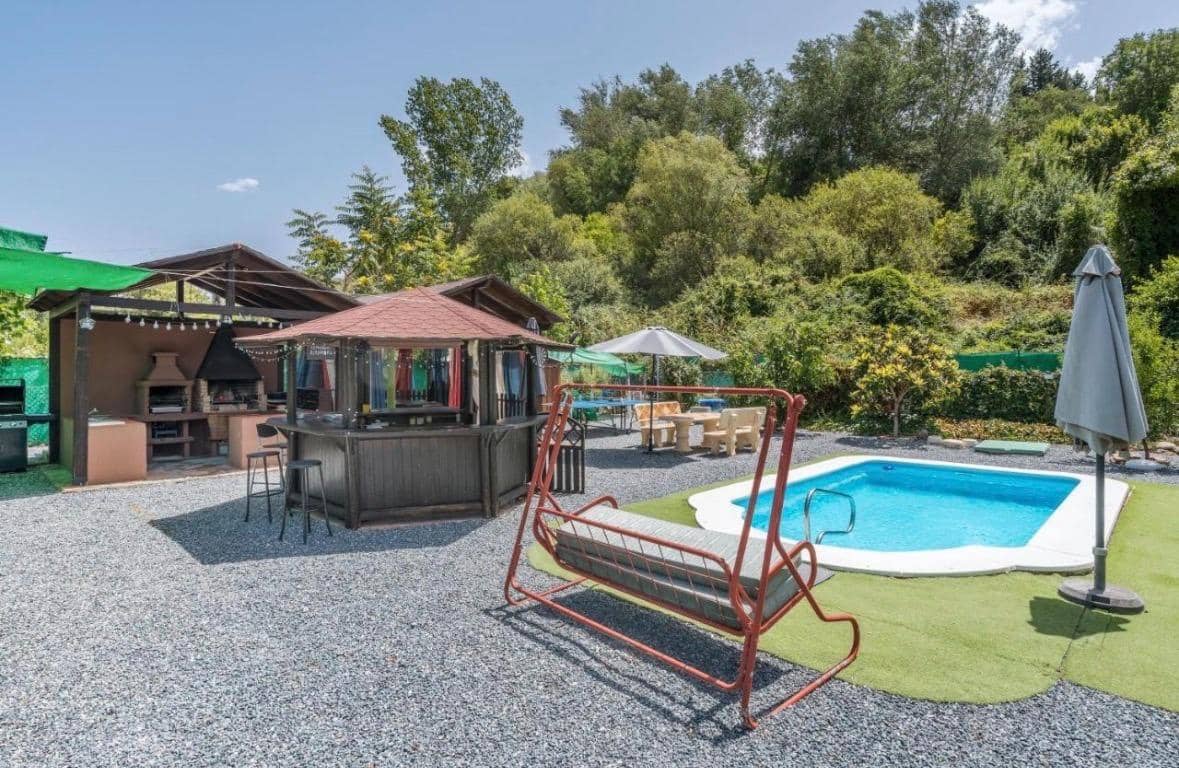 4 camera da letto Casa in Legno in vendita in Dudar - 150.000 € (Rif: 9509058)