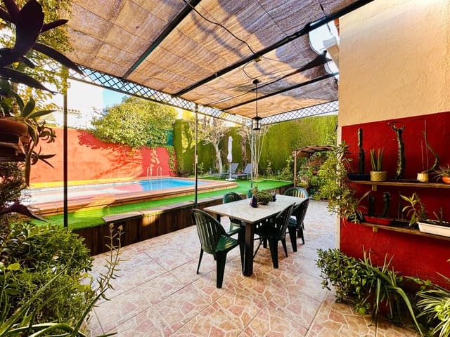 4 bedroom Villa for sale in Albolote with pool garage - € 350,000 (Ref: 9509059)