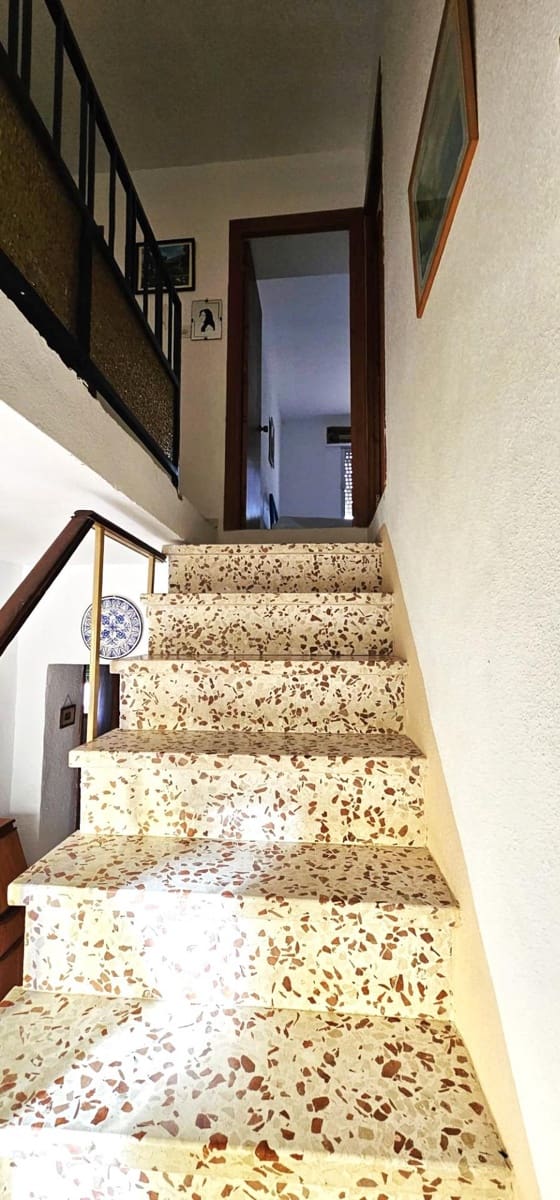 7 makuuhuone Huvila myytävänä paikassa Arenas del Rey - 477 250 € (Ref: 9513497)