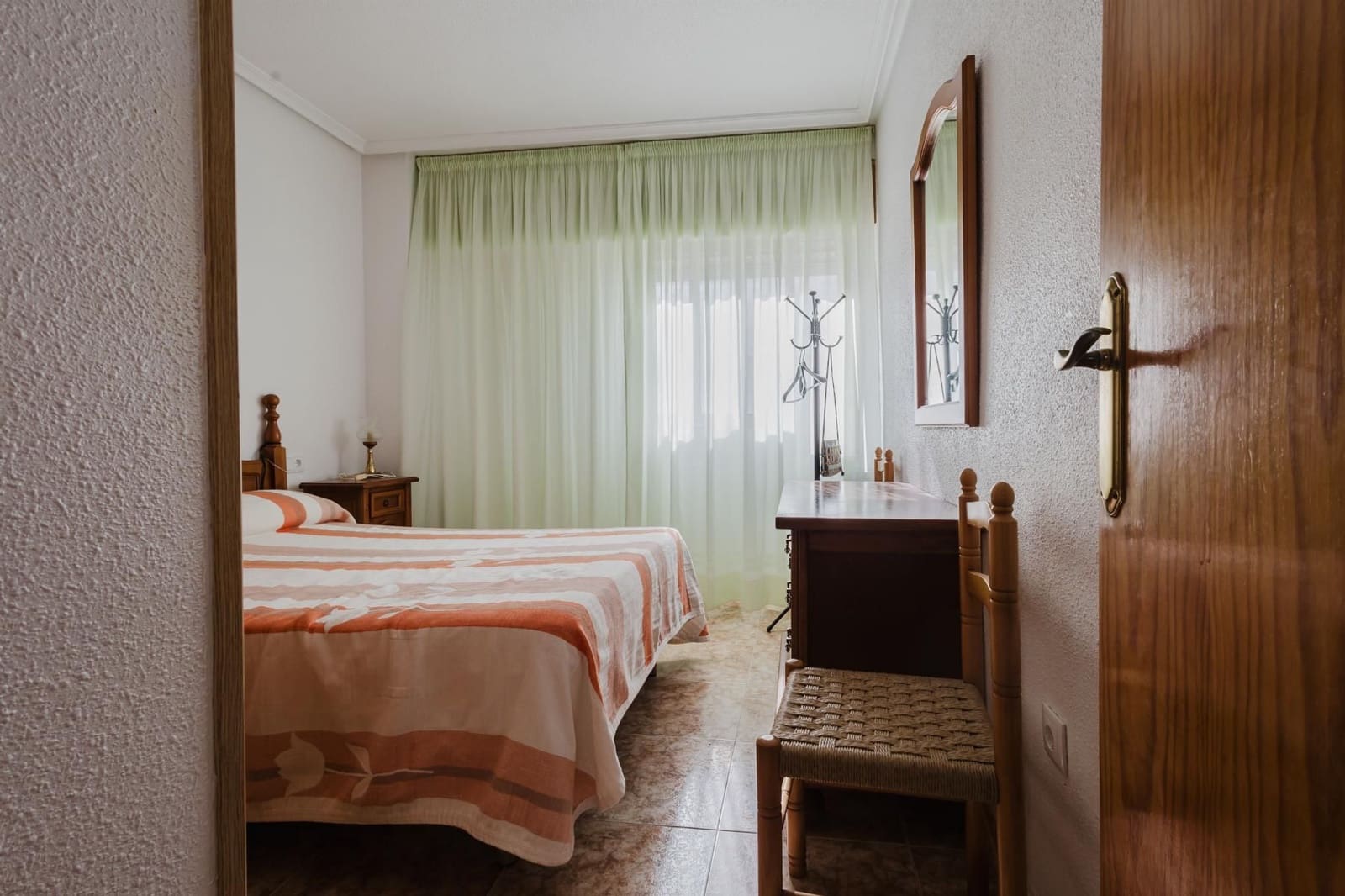 2 sovrum Lägenhet till salu i Torrevieja med garage - 149 500 € (Ref: 9532069)