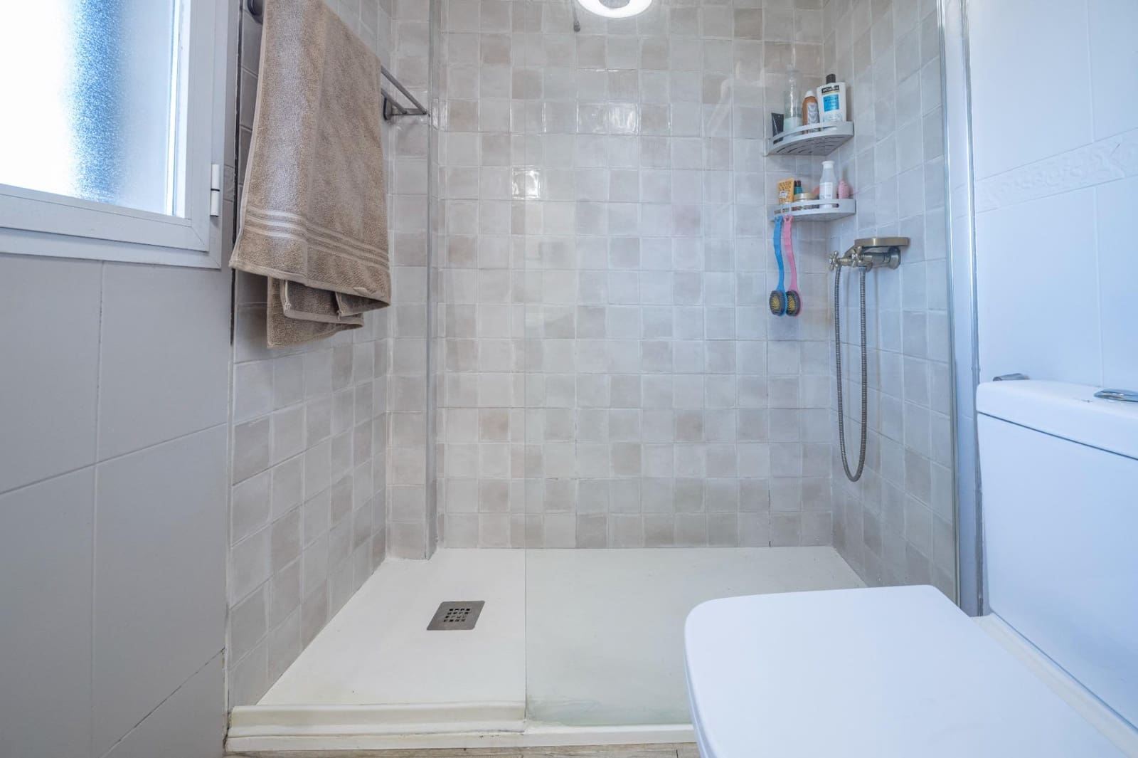 4 soverom Rekkehus til salgs i Ogijares med svømmebasseng garasje - € 319 000 (Ref: 9533847)