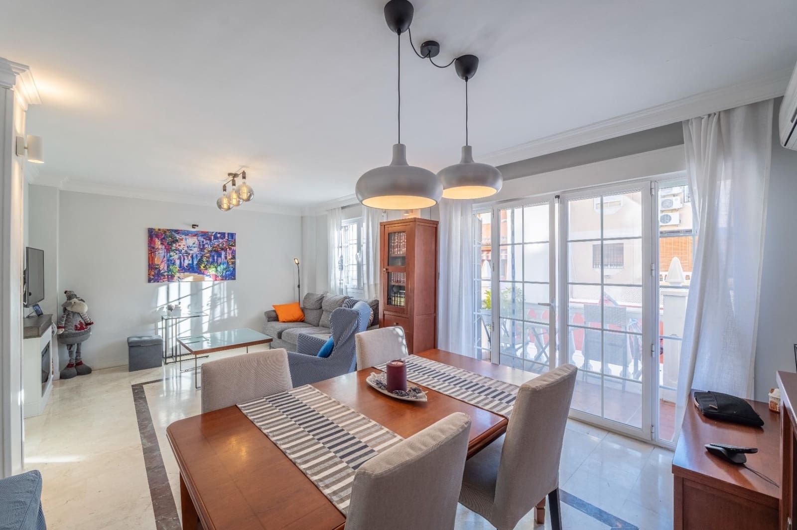 4 soverom Rekkehus til salgs i Ogijares med svømmebasseng garasje - € 319 000 (Ref: 9533847)