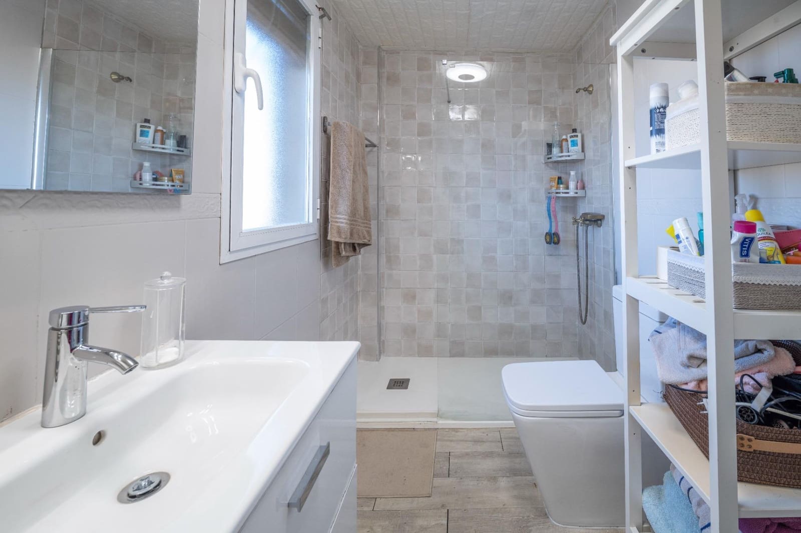 4 soverom Rekkehus til salgs i Ogijares med svømmebasseng garasje - € 319 000 (Ref: 9533847)