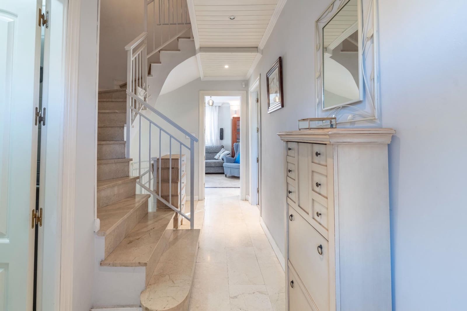 4 soverom Rekkehus til salgs i Ogijares med svømmebasseng garasje - € 319 000 (Ref: 9533847)